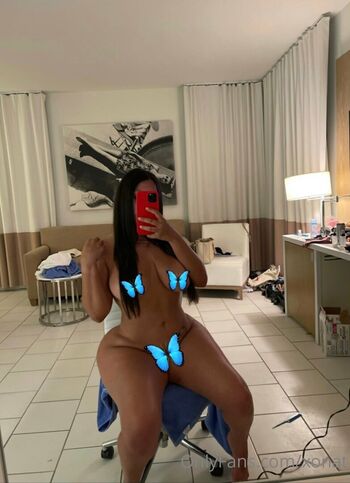 Full leaked Xoluvnatt private onlyfans photo