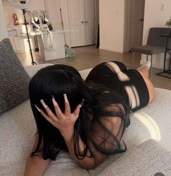 Full leaked Xoxo yolandaa private onlyfans photo