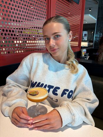 Full leaked Xronniexox private onlyfans photo