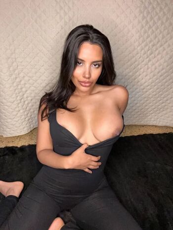 Full leaked Xsofiaxoxox private onlyfans photo