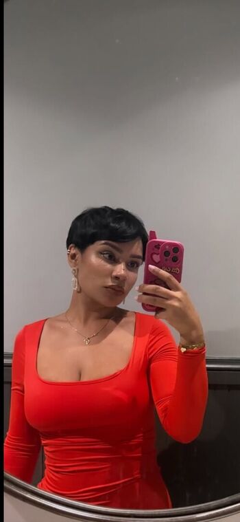 Full leaked Xtacey stacey africa private onlyfans photo