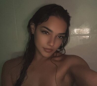 Full leaked Xtherealzarax private onlyfans photo