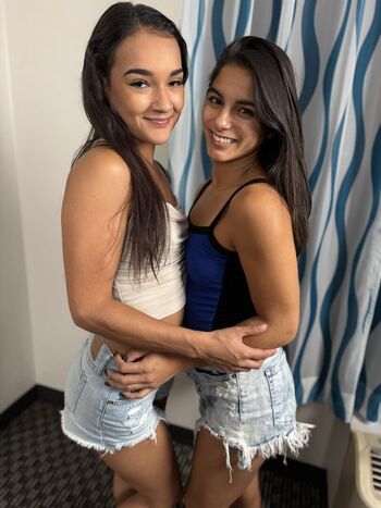 Full leaked Xtherealzarax private onlyfans photo