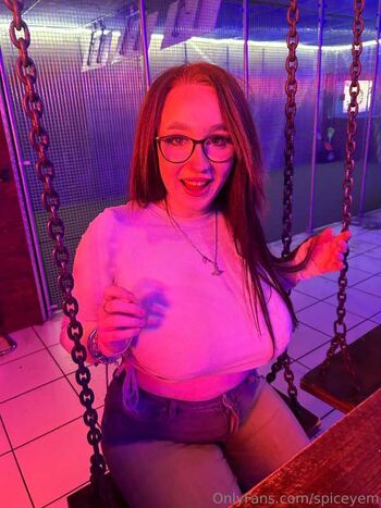 Full leaked Xtraspicyem private onlyfans photo