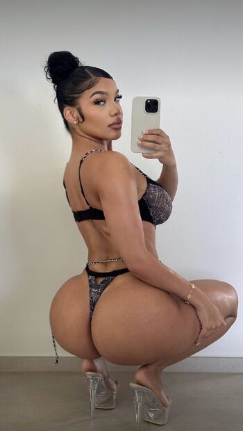 Full leaked Xttiona page private onlyfans photo