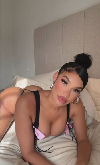 Full leaked Xttiona private onlyfans photo