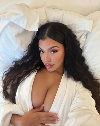 Full leaked Xttiona private onlyfans photo