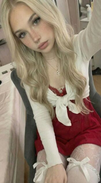 Full leaked Xuwuara private onlyfans photo