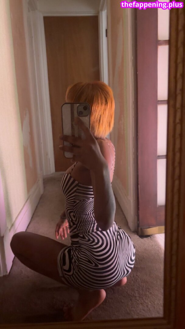 xx_zakiya / xxxmilk Foto OnlyFans Nua #18