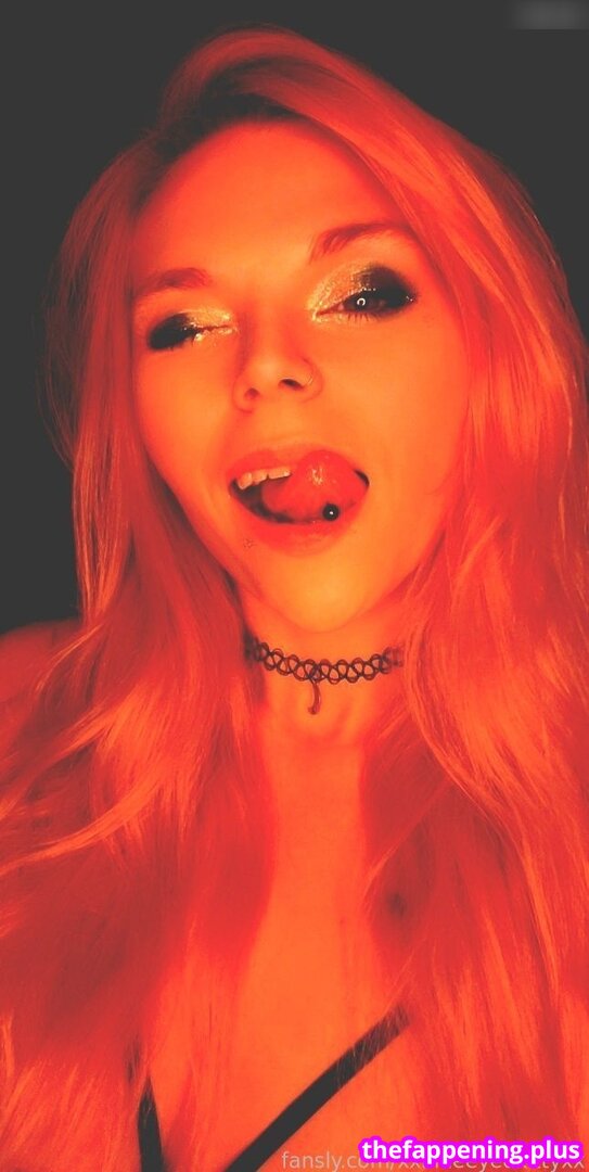 xxblueeyedkittyxx Çıplak OnlyFans Fotoğrafı #4