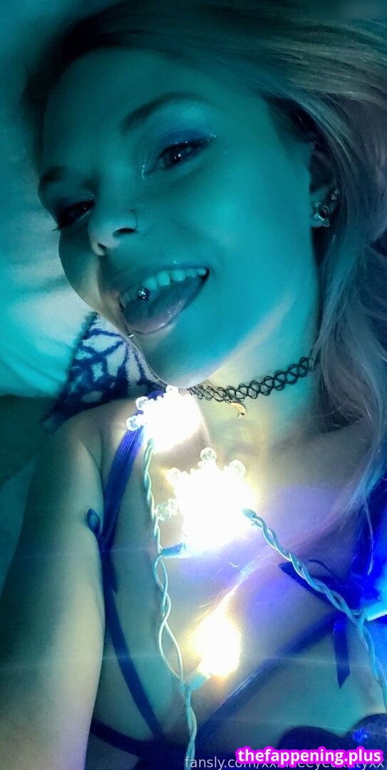 xxblueeyedkittyxx Naken OnlyFans Foto #10