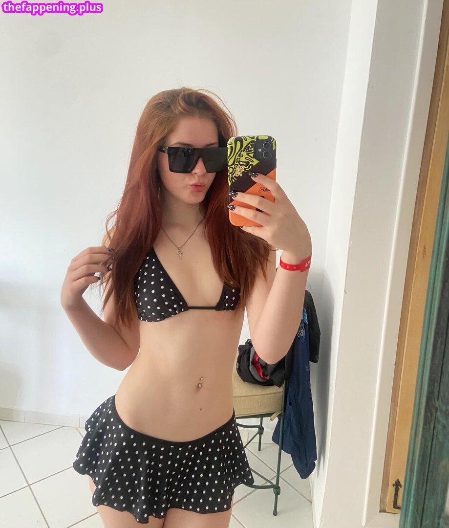 emmie_mck / xxemilyxxmcx Nahá OnlyFans fotografie #6