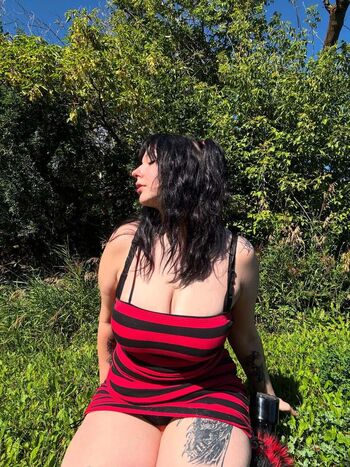 Full leaked Xxfrog slimexx private onlyfans photo