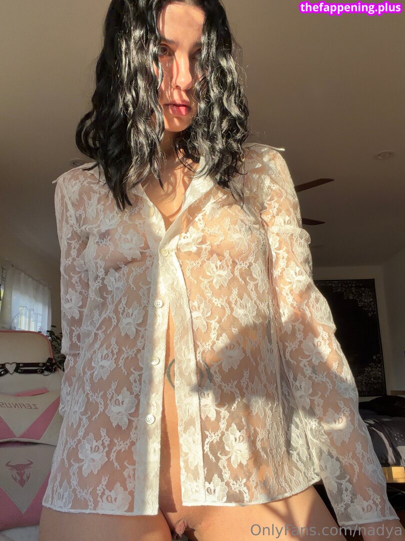 nadyariot / pussyrrriot / xxpussyriotxx Fotografie OnlyFans Dezbrăcată #16