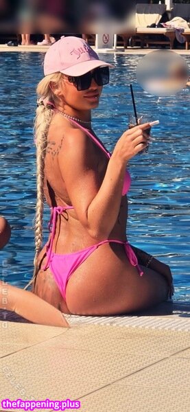 lunayourfavbarbie / xxsavagebarbiexx / xxsavagexbarbiexx Фото обнажённых OnlyFans #1