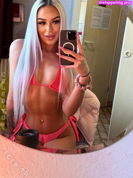 lunayourfavbarbie / xxsavagebarbiexx / xxsavagexbarbiexx Foto OnlyFans Nua #4