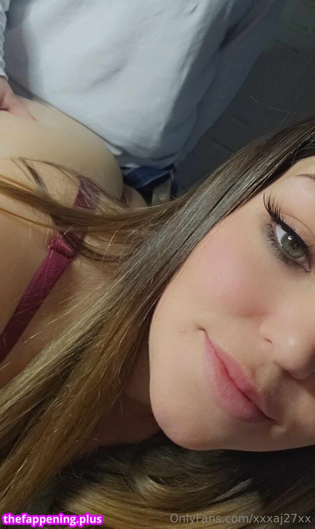 xxajxx7 / xxxaj27xx Fotografie OnlyFans Dezbrăcată #14