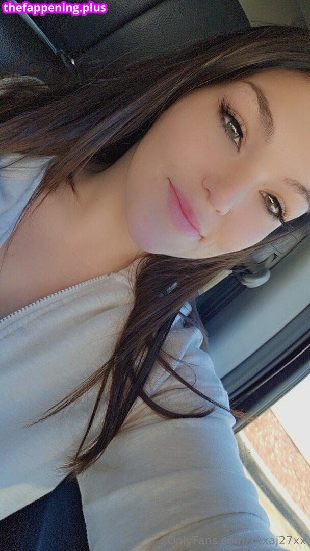 xxajxx7 / xxxaj27xx Fotografie OnlyFans Dezbrăcată #28