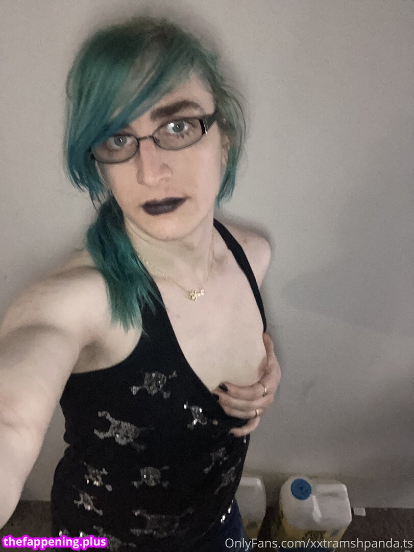 _trashpanda_express_ / xxxtramshpanda Photo OnlyFans Nu #6