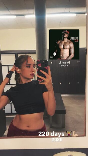 Full leaked Xyliaskylark private onlyfans photo