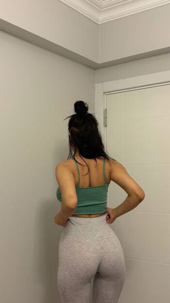 Full leaked Yawmur private onlyfans photo