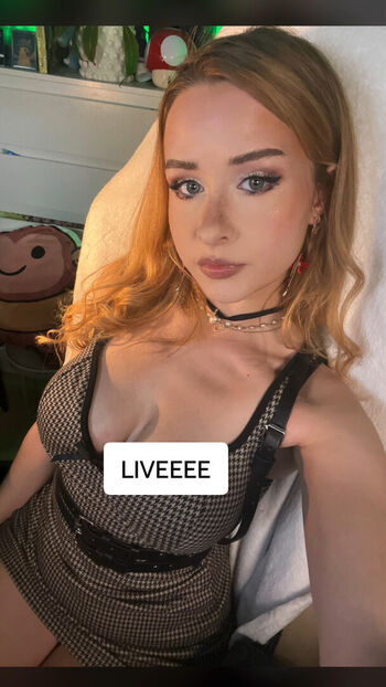 Full leaked Yaboielina page private onlyfans photo