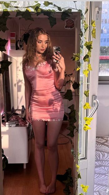 Full leaked Yaboielina private onlyfans photo