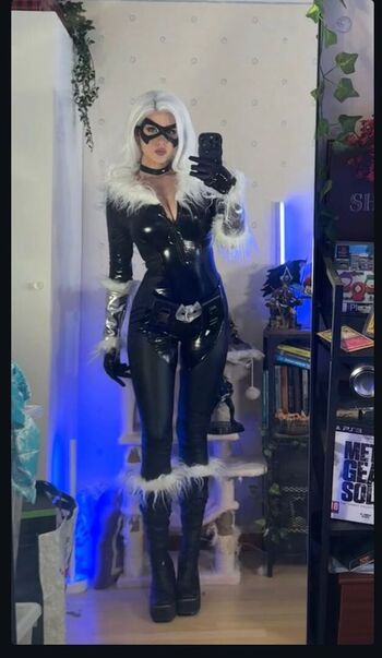 Full leaked Yaboielina private onlyfans photo