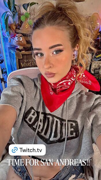 Full leaked Yaboielina private onlyfans photo