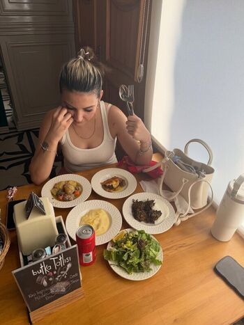 Yagmur Dilaveroglu