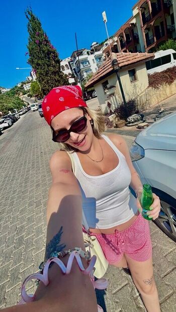 Full leaked Yagmur dilaveroglu private onlyfans photo