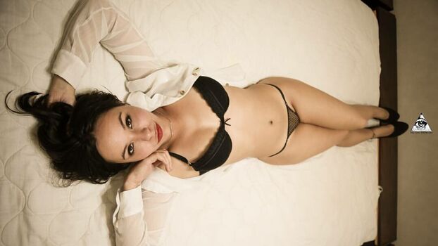 Full leaked Yamila page private onlyfans photo