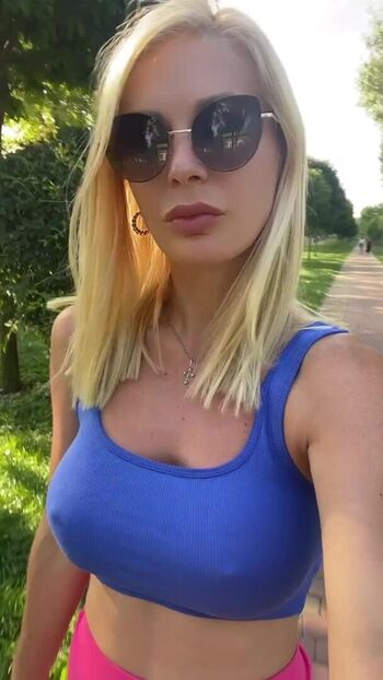 Full leaked Yanoka z private onlyfans photo