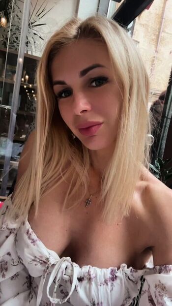 Full leaked Yanoka z private onlyfans photo