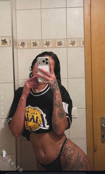 Full leaked Yara issy private onlyfans photo