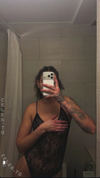 Full leaked Yara issy private onlyfans photo
