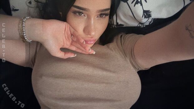 Full leaked Yasilisches private onlyfans photo