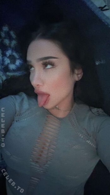 Full leaked Yasilisches page private onlyfans photo