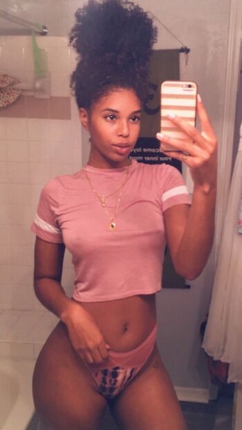 Full leaked Yasmeen kearra private onlyfans photo