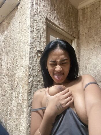 Full leaked Yaya geraldine private onlyfans photo