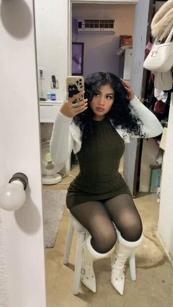 Full leaked Yein vaz private onlyfans photo