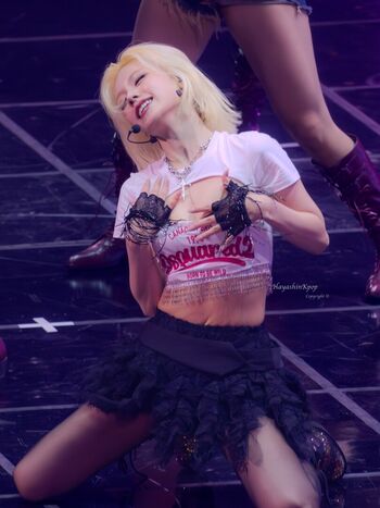 Full leaked Oliviiaa rose/ private onlyfans photo