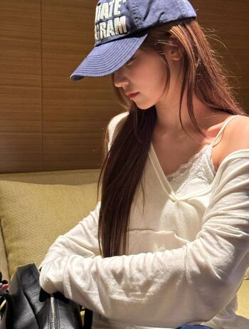 Full leaked Jav actress gravure/ private onlyfans photo