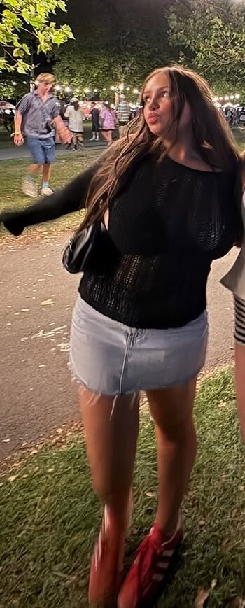 Full leaked Yellowpolkadotbirkin private onlyfans photo