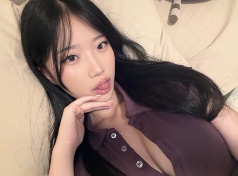 Full leaked Kimekomi/ private onlyfans photo