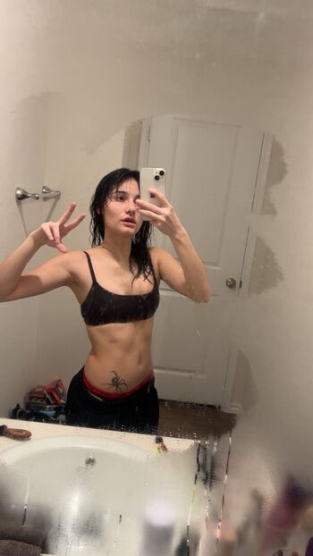Full leaked Yenofflne private onlyfans photo