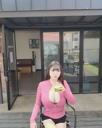 Full leaked Yeongim private onlyfans photo