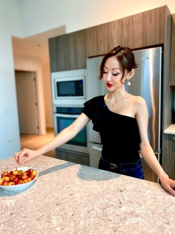 Full leaked Yeonmi park private onlyfans photo