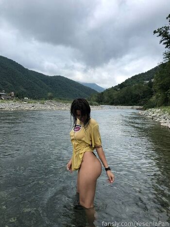 Full leaked Yeseniapan private onlyfans photo