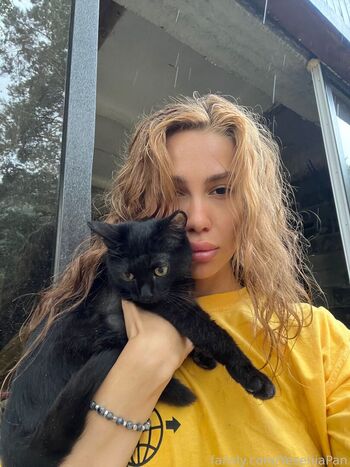 Full leaked Yeseniapan private onlyfans photo